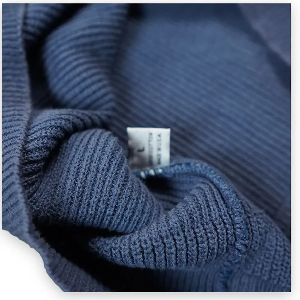 Eastern Mountain Sports Men Sweater Large Blue Henley Collar Pullover Worn Color